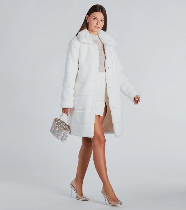 Feeling Extra Luxe Long Faux Fur Coat - Image 3