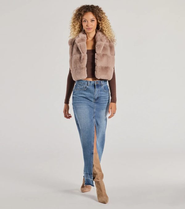 Perfectly Luxe Faux Fur Cropped Vest - Image 3