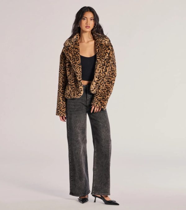 Luxe Glam Leopard Print Faux Fur Jacket - Image 3