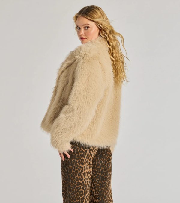 Glam Aura Faux Fur Jacket - Image 3