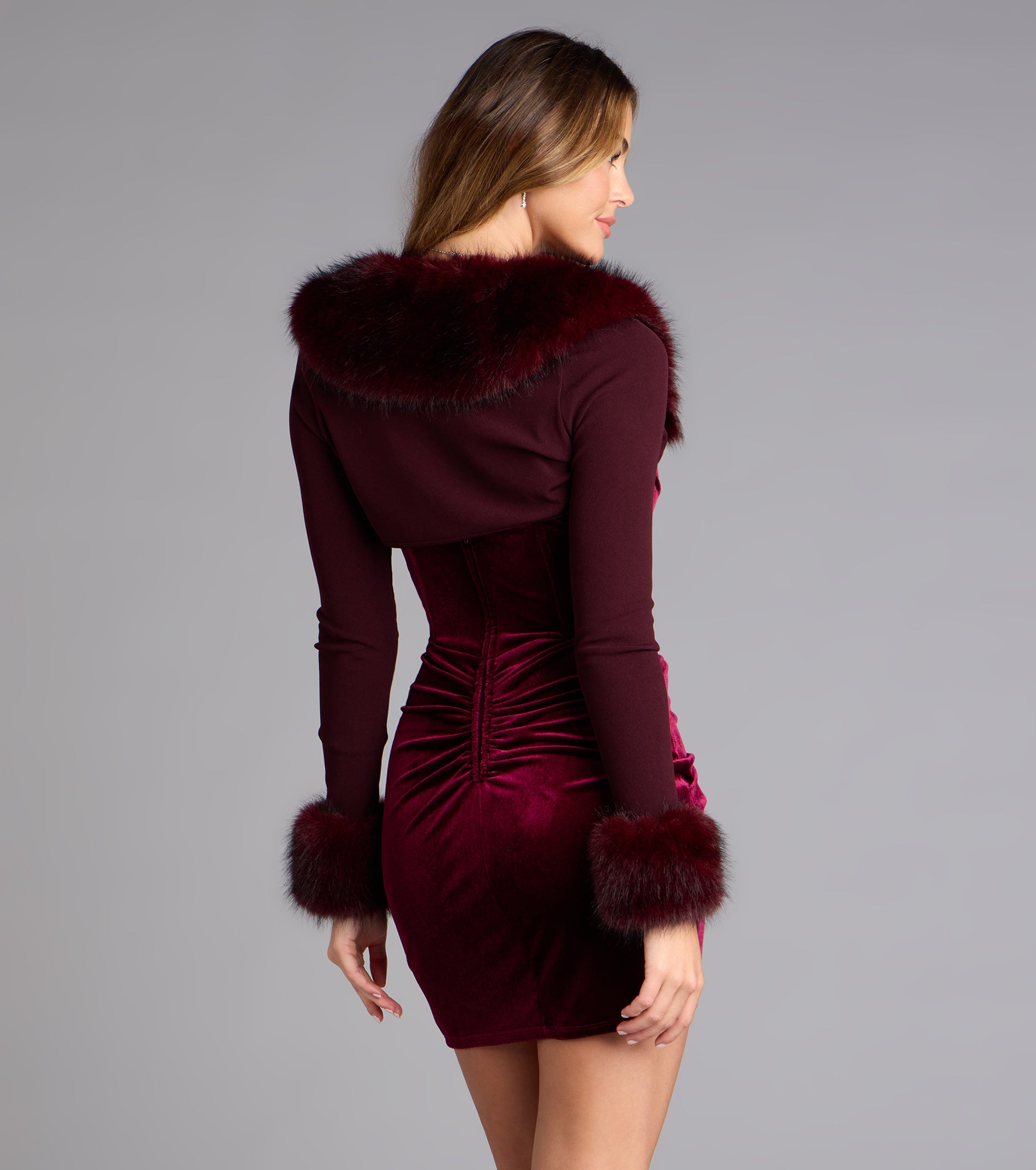 Luxe Affair Removable Faux Fur Bolero - Image 2