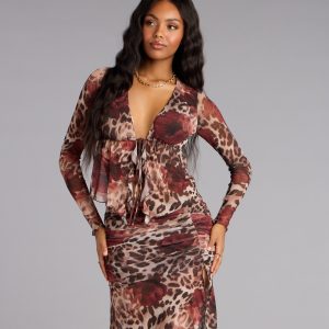 Untamed Bloom Tie-Front Crop Top