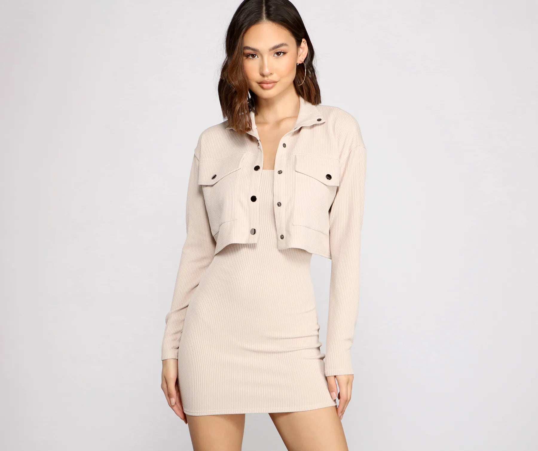 Casually Chic Ribbed Knit Cropped Jacket - Image 5