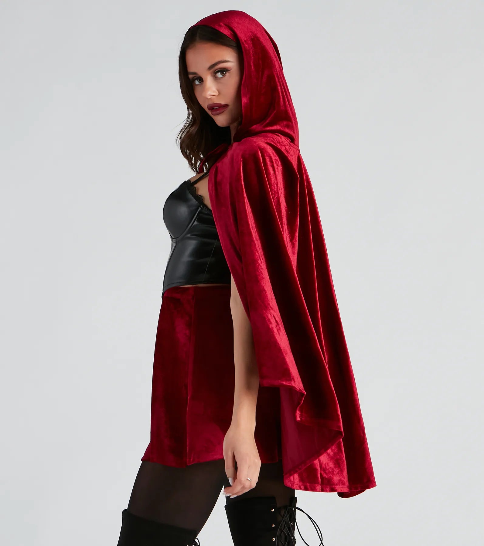 Lil Red Velvet Halloween Cape - Image 3