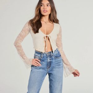 Soft And Sweet Tie-Front Split Lace Crop Top
