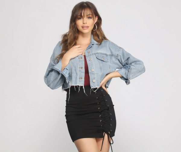 Fave Frayed Cropped Denim Jacket - Image 3