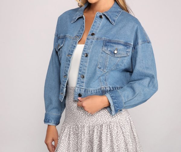 Cinched And Chic Cropped Denim Jacket - Image 4