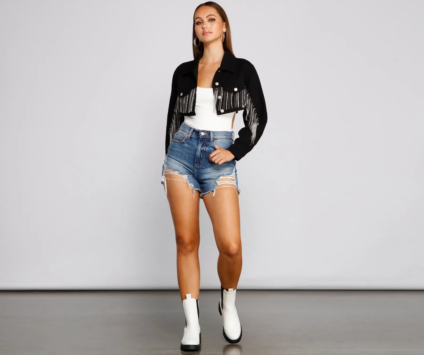 Trendy Glam Cropped Denim Jacket - Image 4