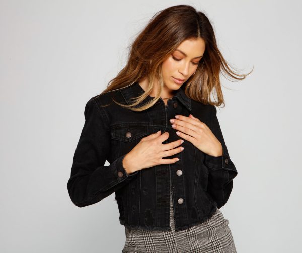 Stylish And Edgy Cropped Denim Jacket - Image 11