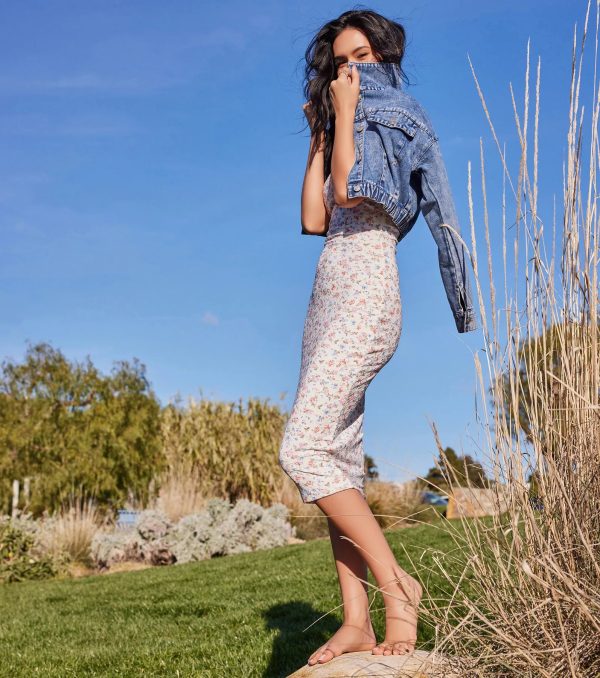 On My Way Trucker Crop Denim Jacket - Image 9