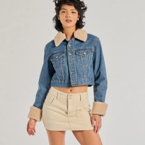 Trendy Faux Sherpa Trimmed Denim Trucker Jacket