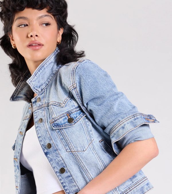 Country Flair Western Denim Jacket - Image 4