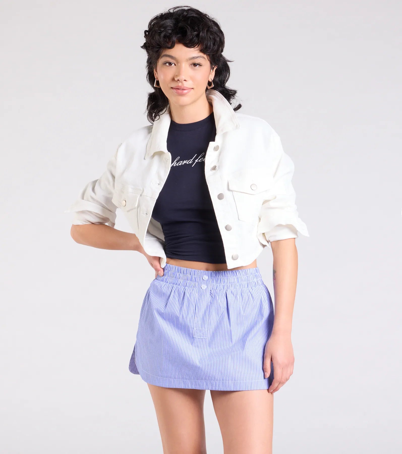 Trendy Classic Cropped Denim Jacket - Image 5