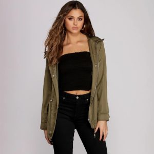Take On The Day Essential Anorak