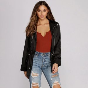 Take On The Day Essential Anorak