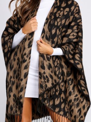 On The Spot Leopard Print Poncho