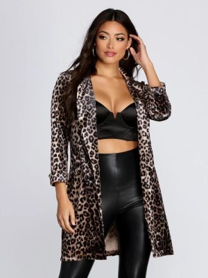 Sassy Sophiscation Velvet Blazer