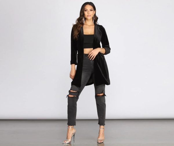 Oversized Luxe Velvet Blazer - Image 3