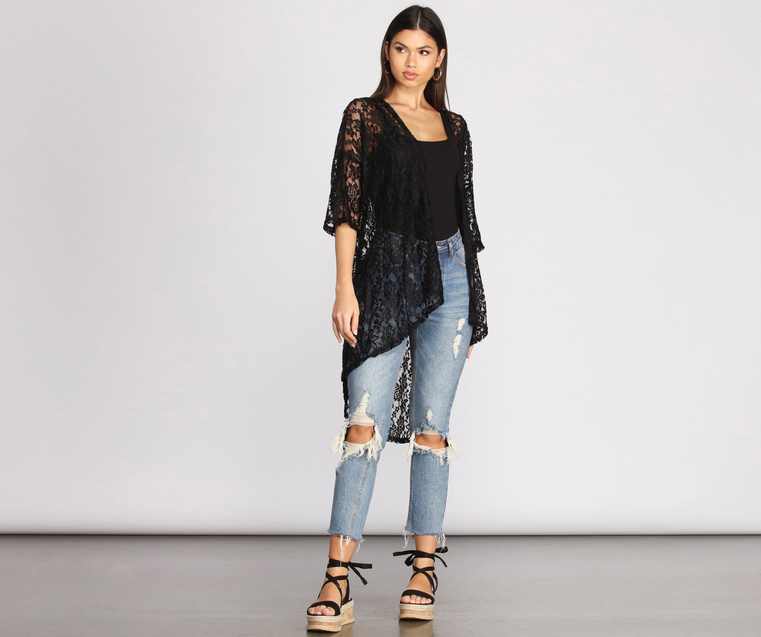 Wanderlust Beauty Lace Kimono - Image 3