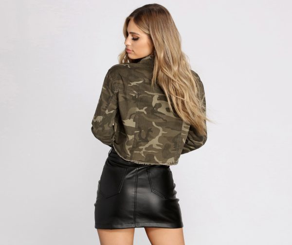Take Charge Cropped Camo Jacket - Image 2