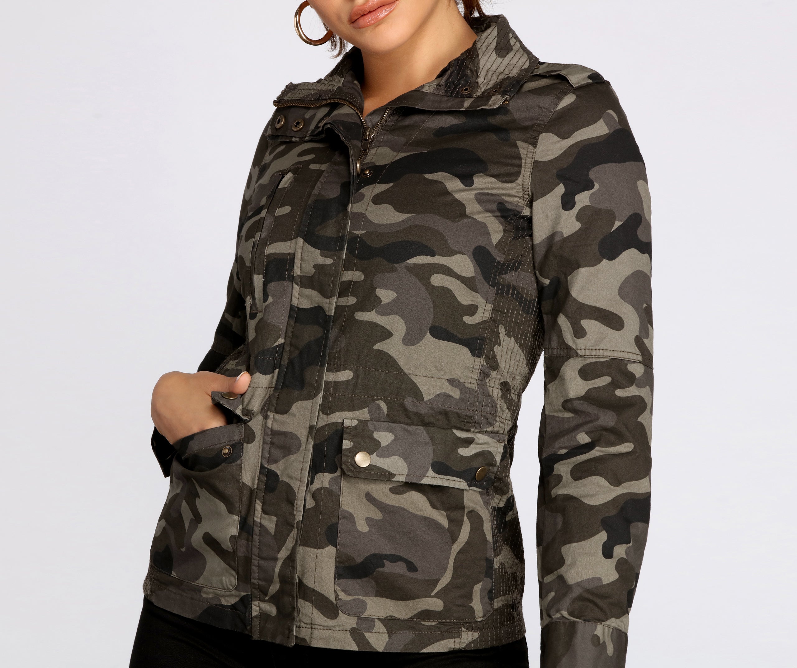 Makin' Time Lightweight Camo Jacket - Image 3