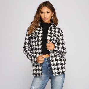 So Chic Houndstooth Woven Shacket