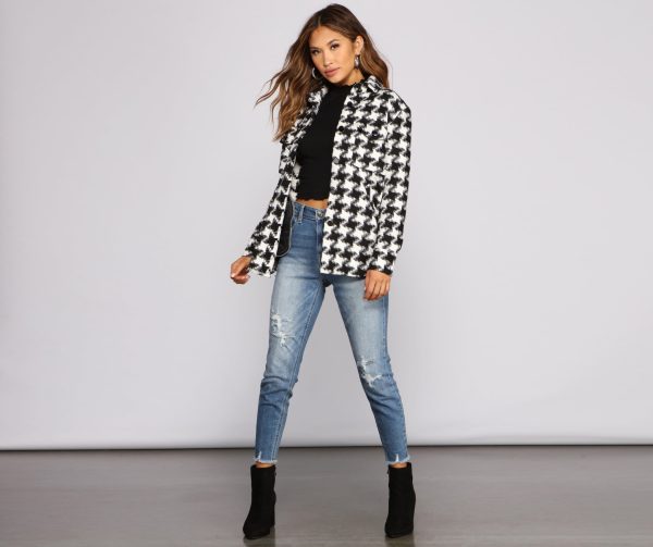 So Chic Houndstooth Woven Shacket - Image 4