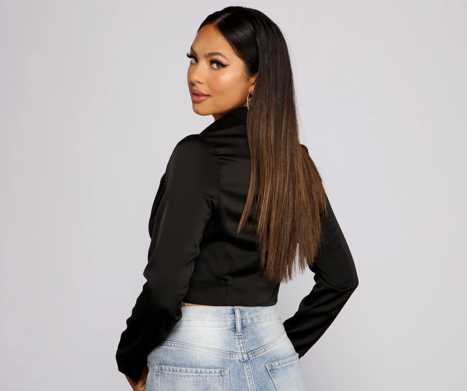 Casually Chic Satin Cropped Blazer - Image 2