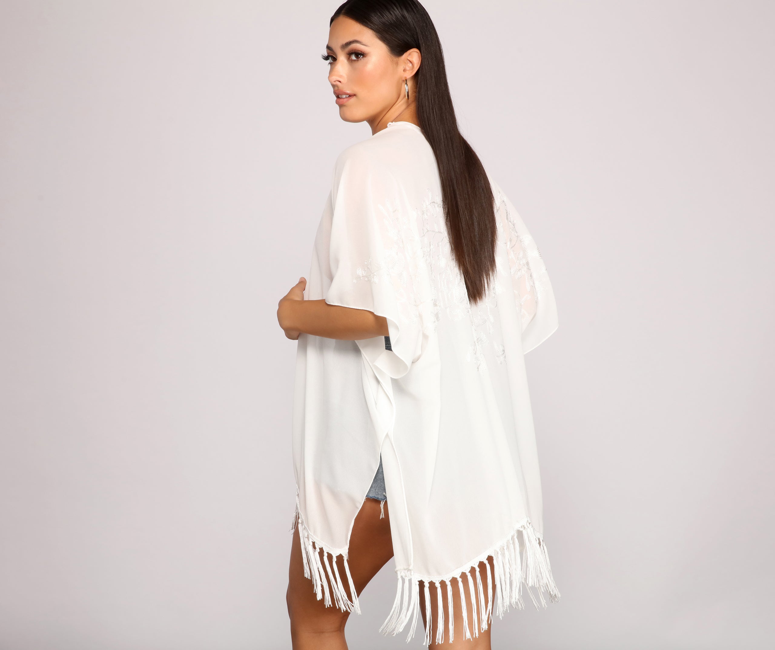 Ready For My Getaway Fringe Kimono - Image 8