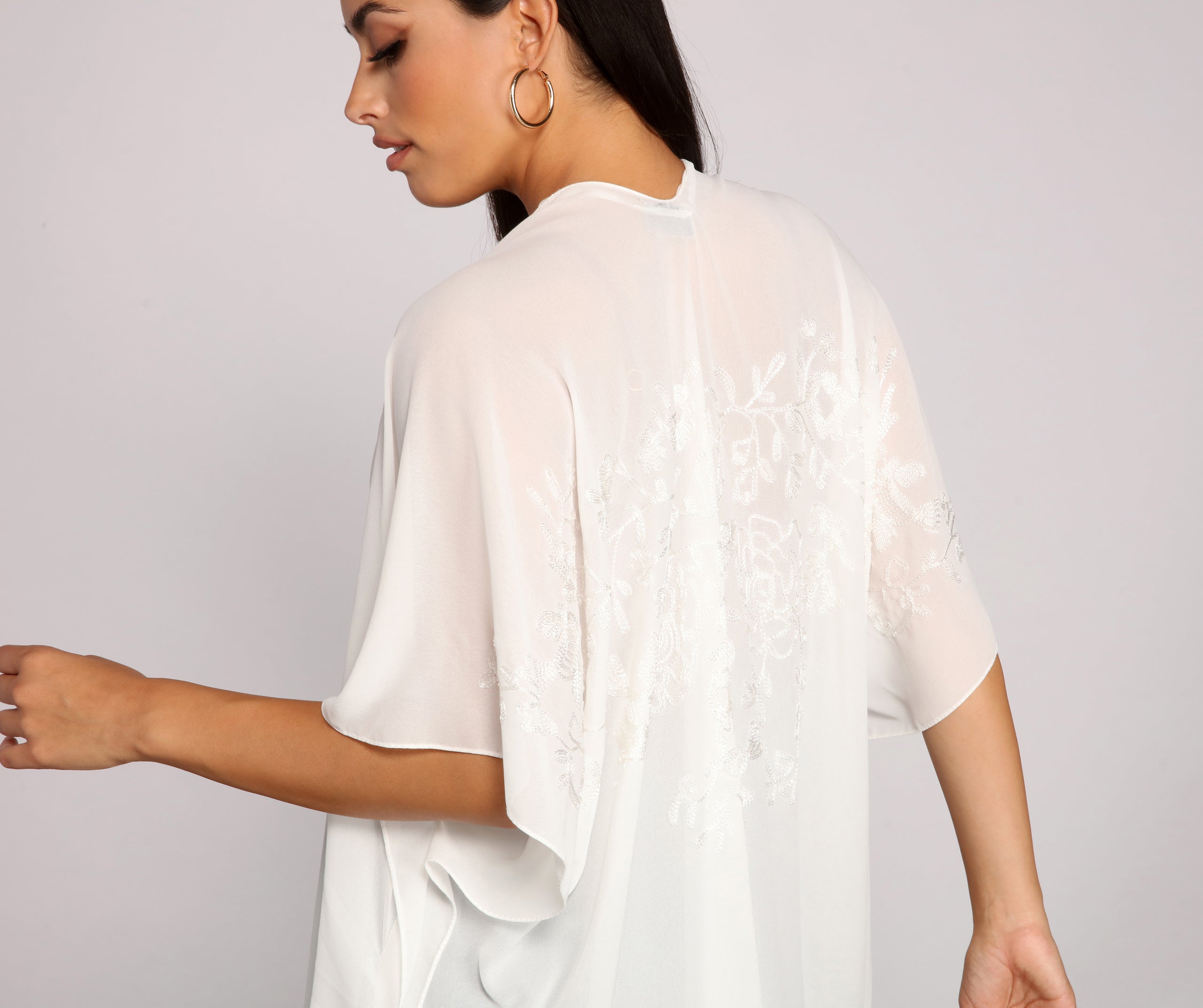 Ready For My Getaway Fringe Kimono - Image 10
