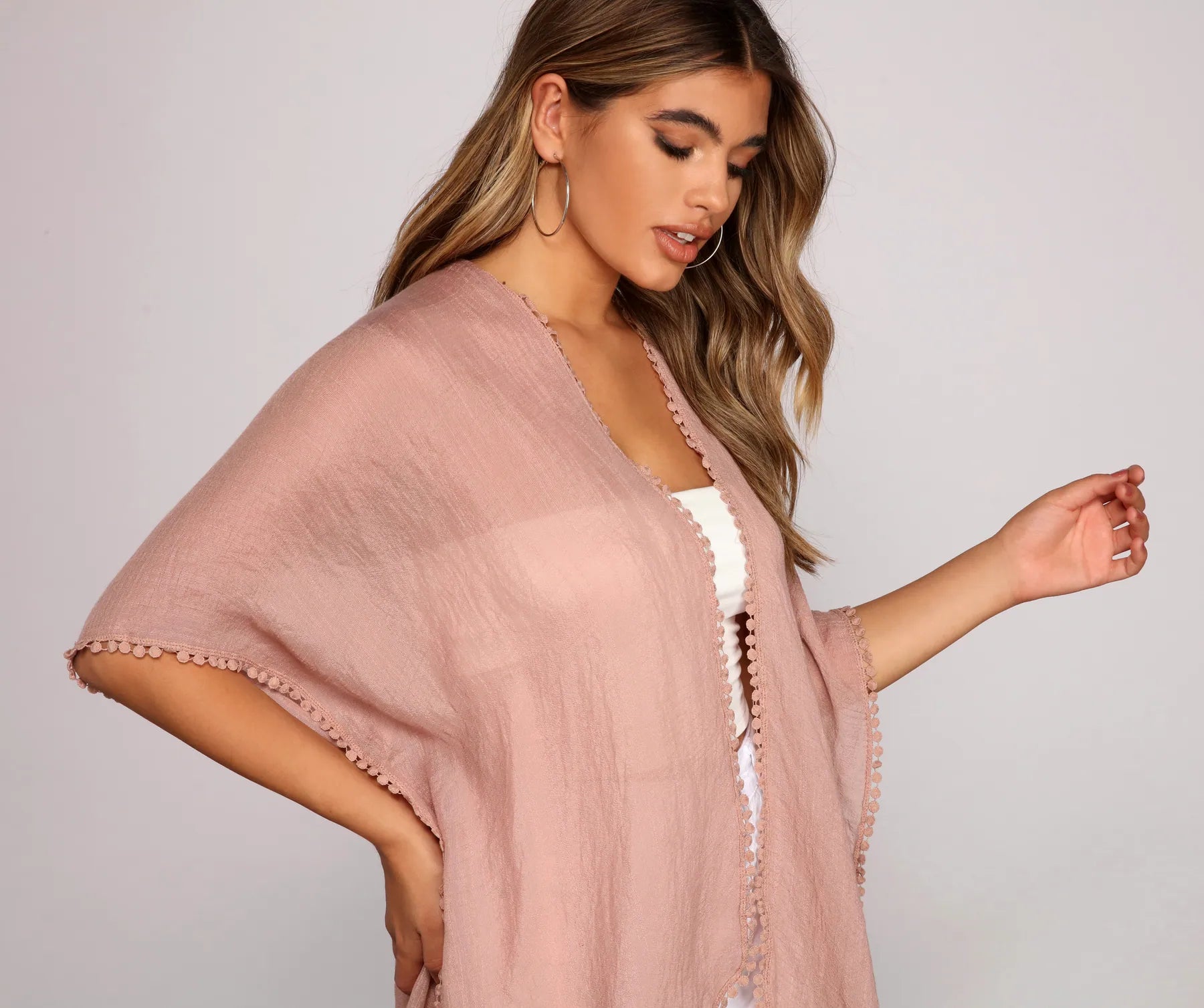 Flowy And Chic Woven Kimono - Image 5