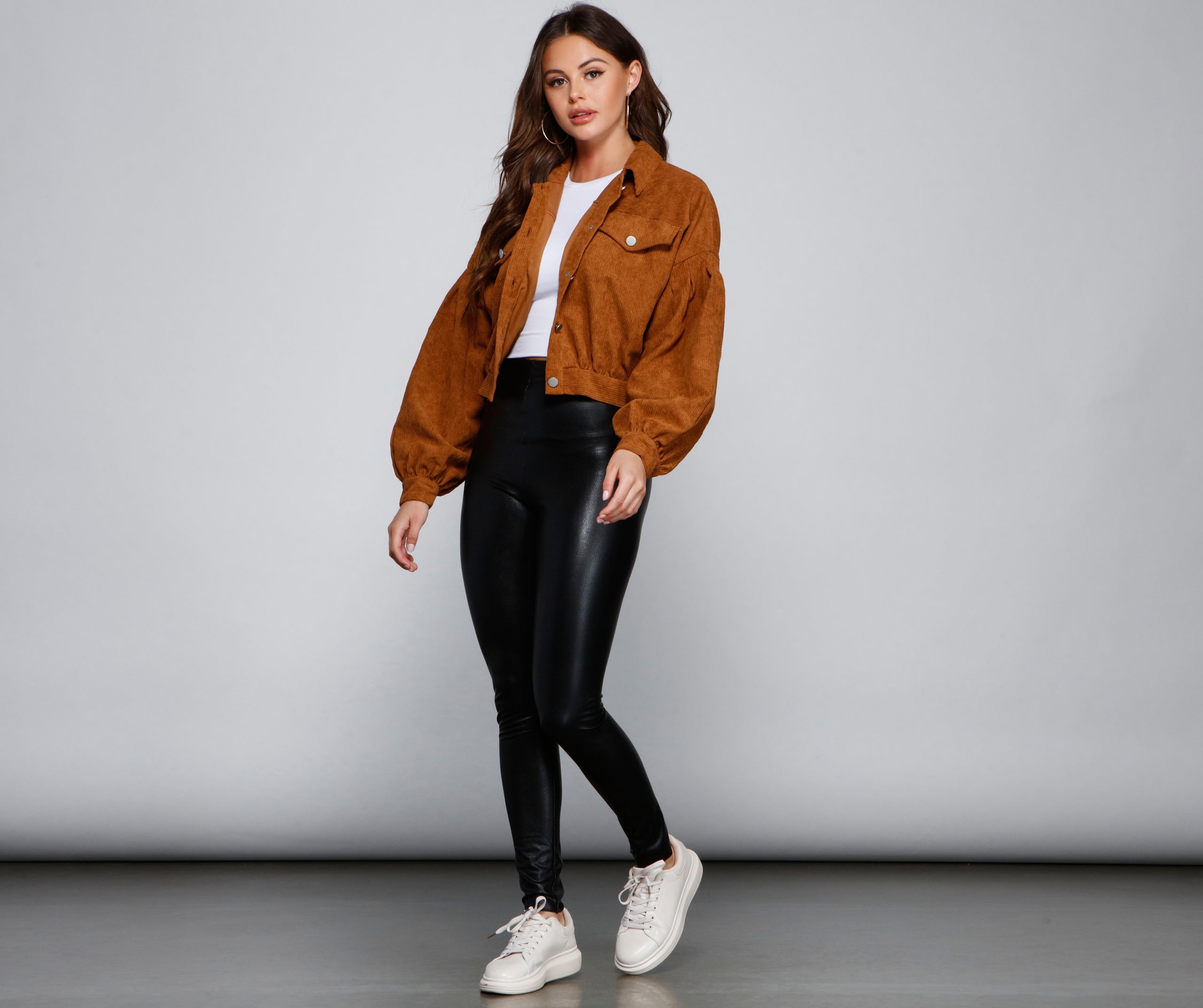 Effortlessly Chic Corduroy Cropped Jacket - Image 4