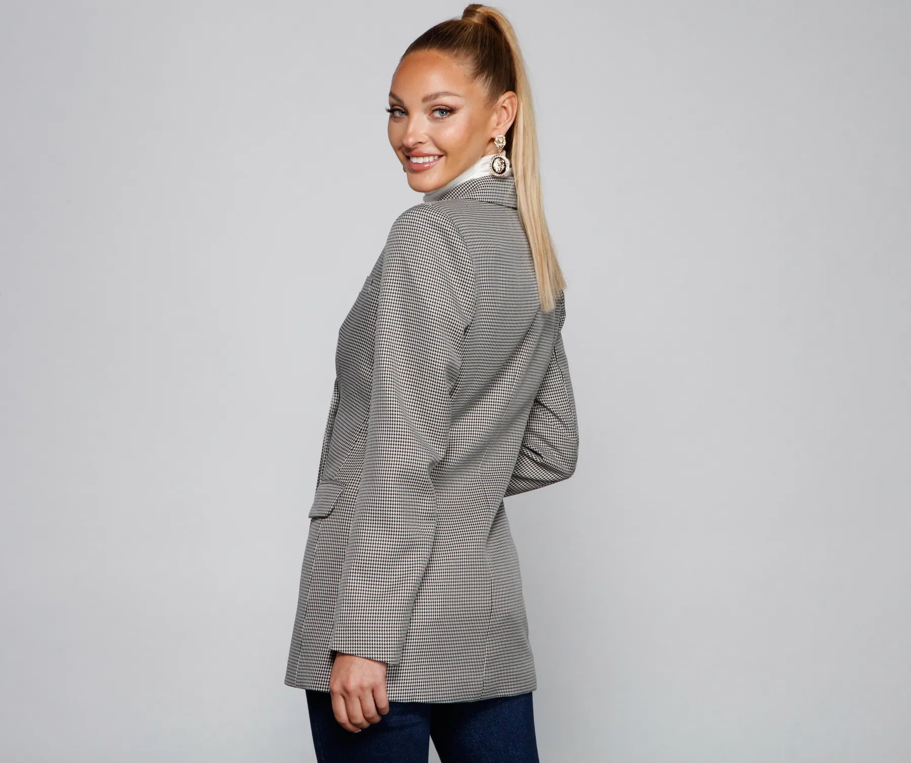 So Professional Plaid Longline Blazer - Image 2