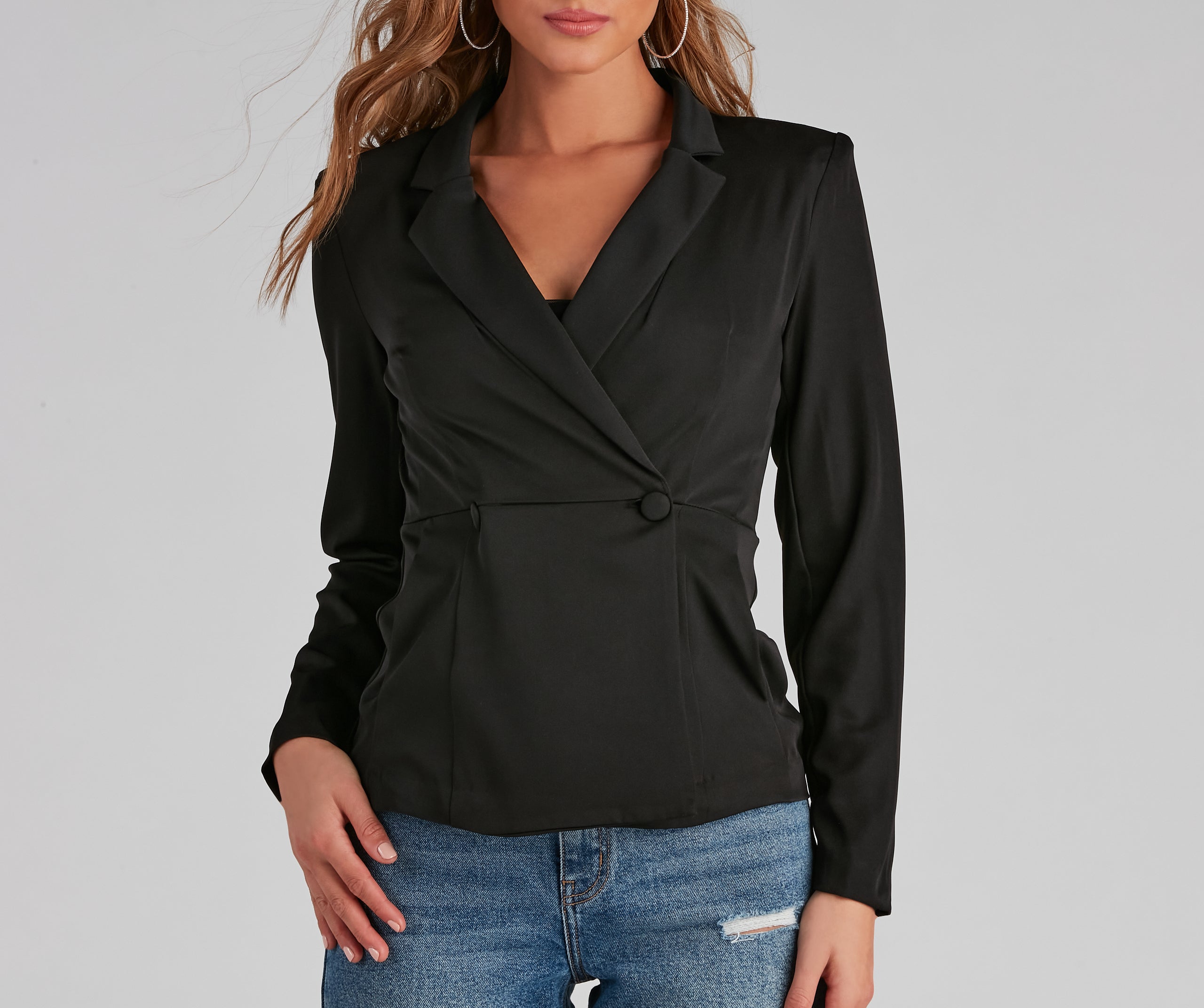 A Chic Moment Fitted Blazer - Image 4