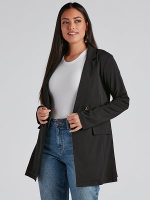 Classic Silhouette Buttoned Blazer
