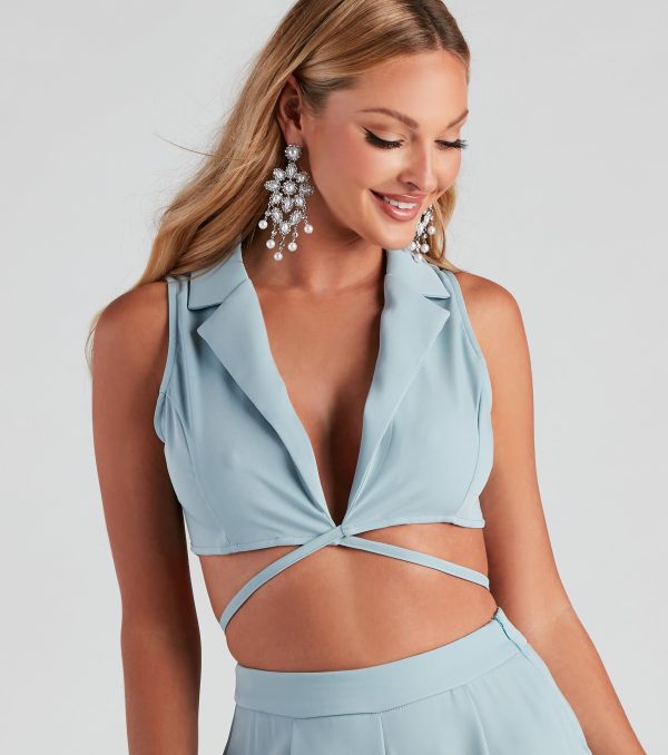 Structured And Chic Cropped Vest - Image 4