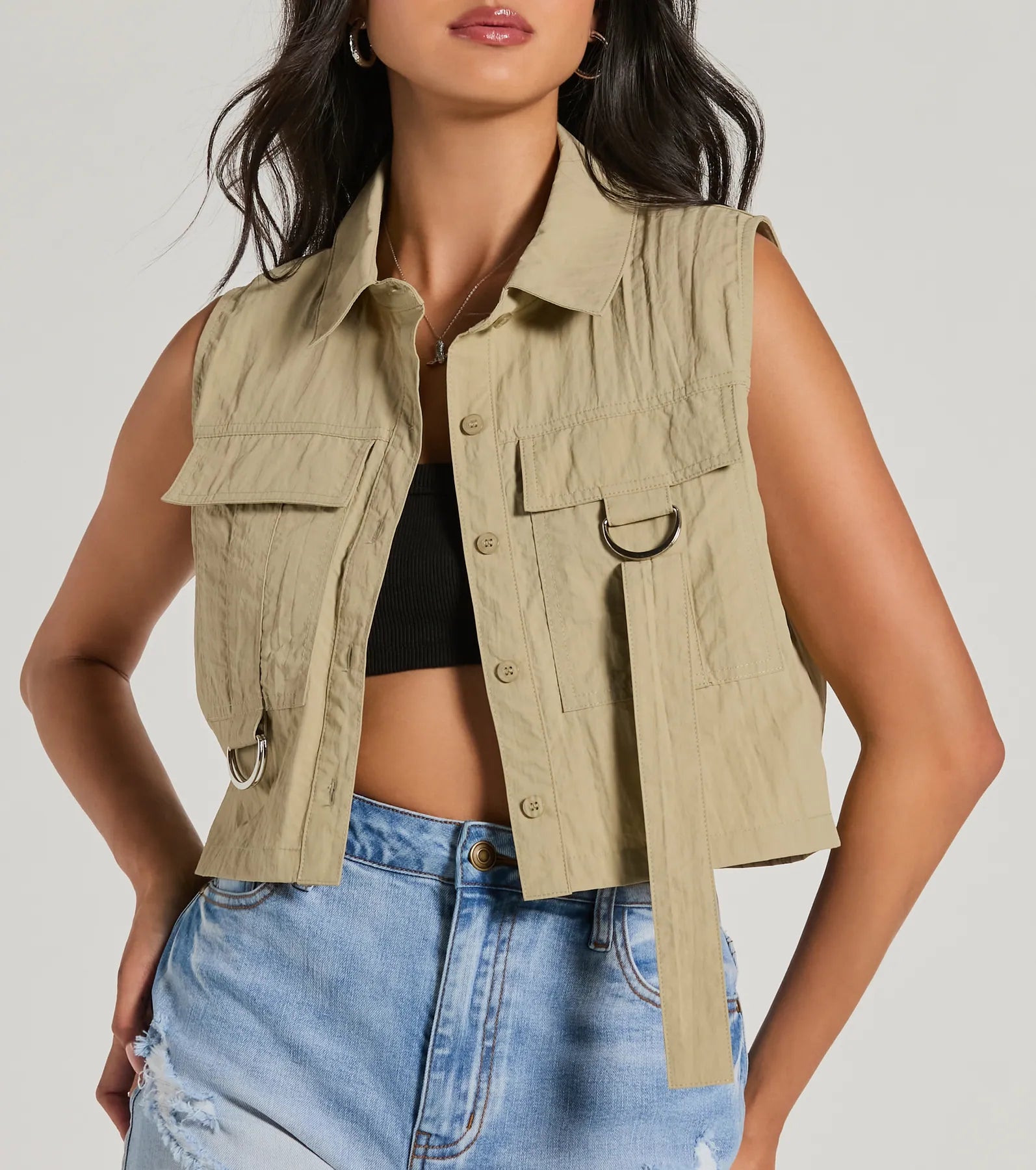 Casual And Stylish Cargo Pocket Vest - Image 4