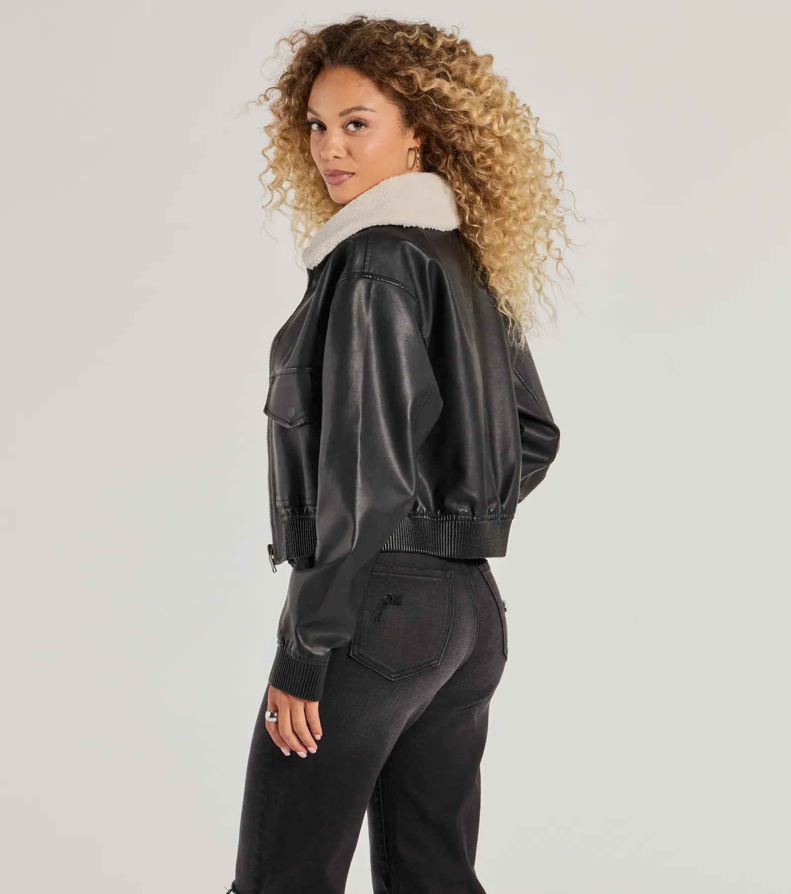 Edgy Chic Flair Faux Leather And Sherpa Bomber Jacket - Image 3