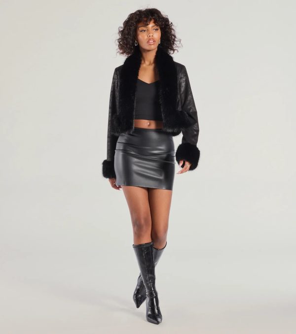 Diva Status Faux Fur Trim Crop Jacket - Image 3
