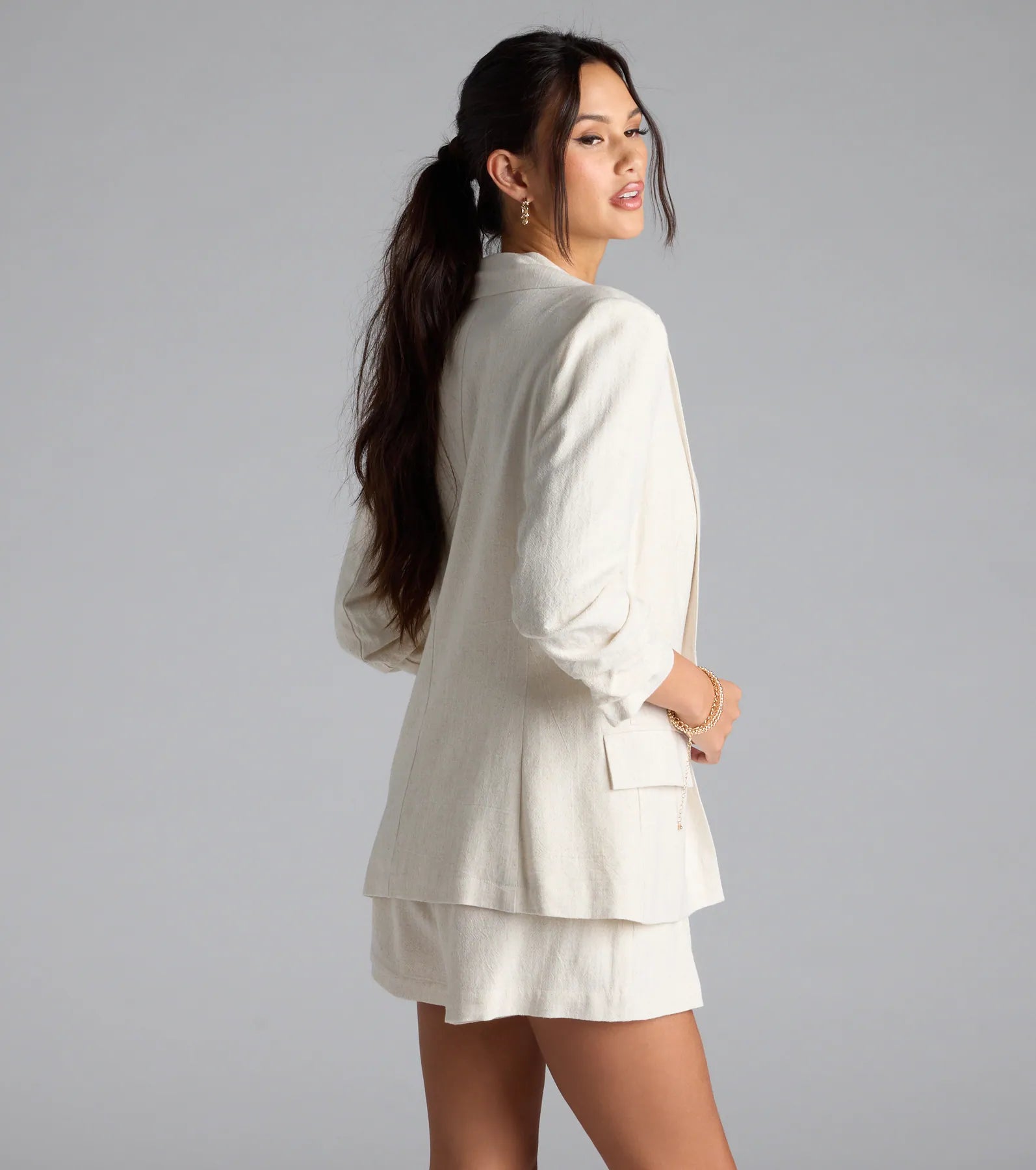 Looking Chic Blazer With Linen - Image 2