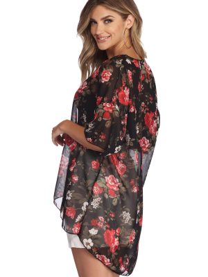 Fresh Breeze Floral Kimono