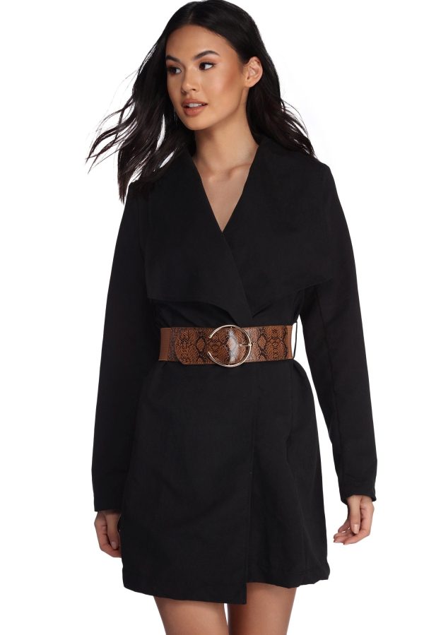 Sleek And Sophisticated Trench Coat - Image 3
