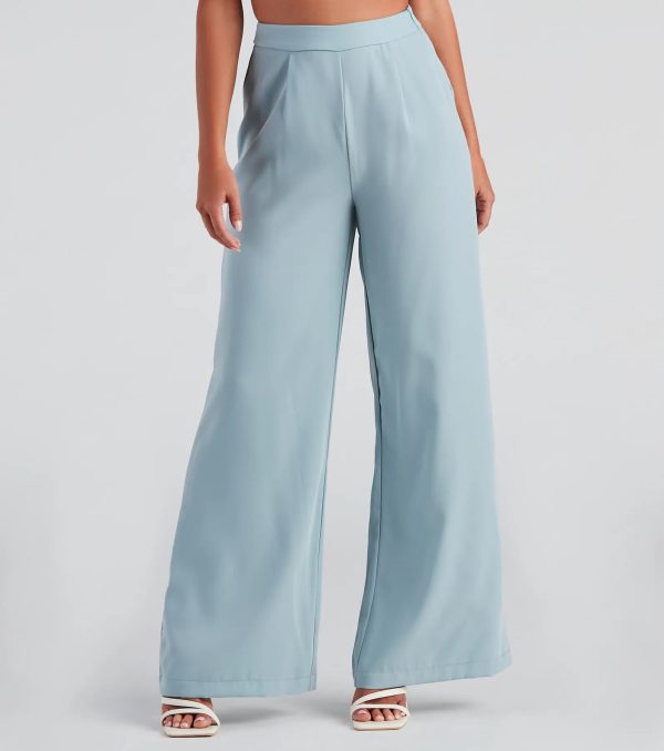 Structured And Chic Wide-Leg Pants - Image 2