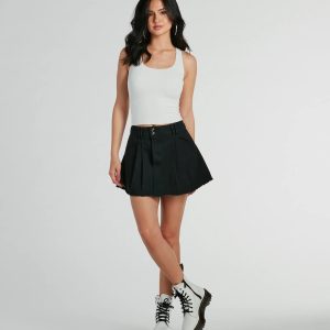 Cutting Edge Mid Rise Pleated Denim Skort