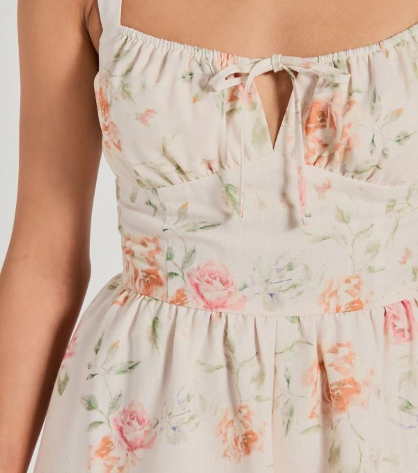 Flirty Choice Sleeveless Lace-Up Floral Romper - Image 3