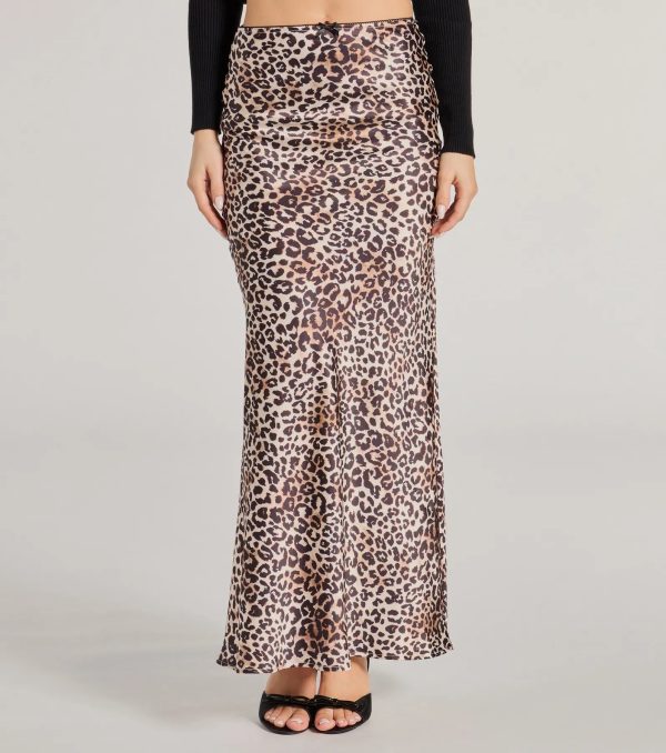 It-Girl Chic Leopard Print Satin Maxi Skirt - Image 4