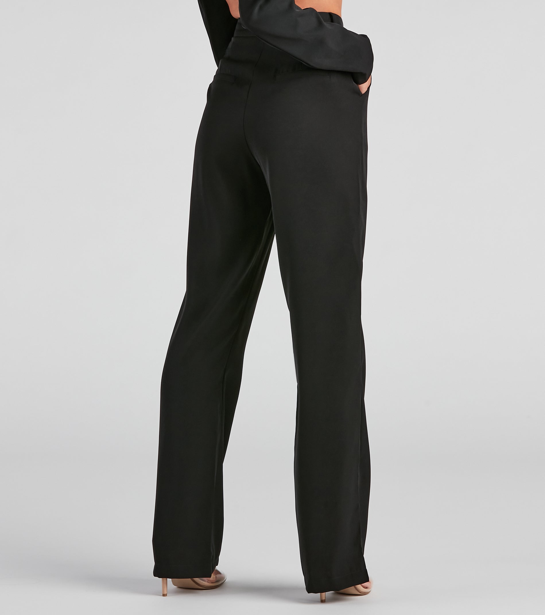 Effortless And Elevated Wide-Leg Pants - Image 2