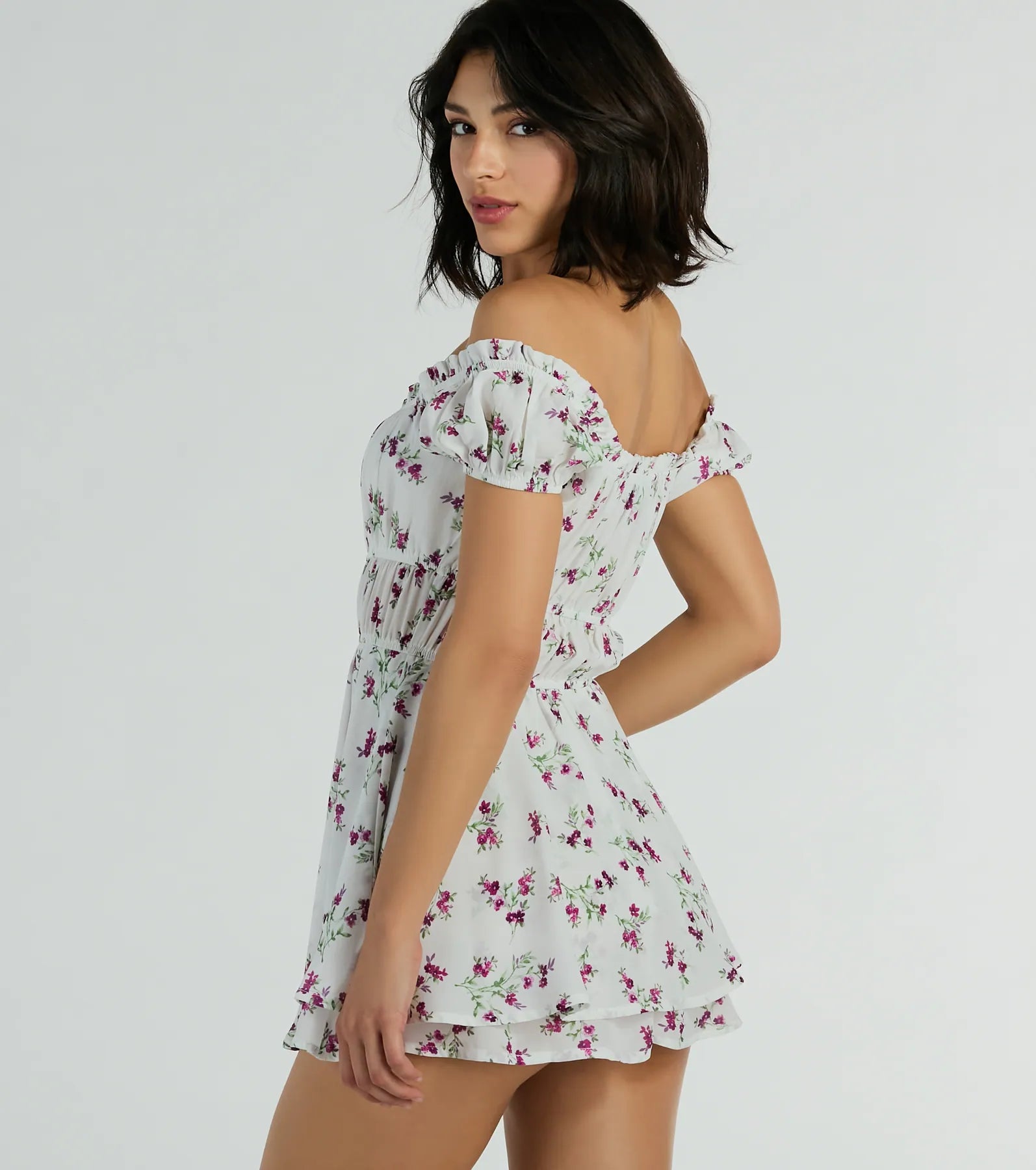 Cutest Vibe Puff Sleeve Floral Chiffon Romper - Image 2