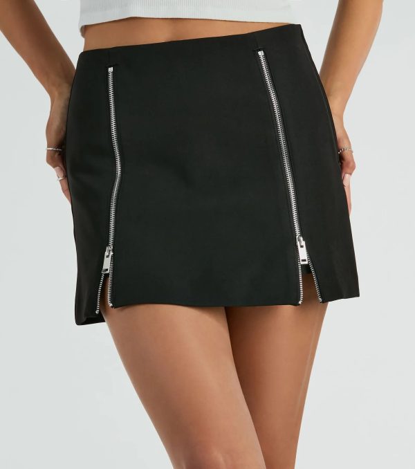 Bringing The Vibe Zipper Ponte Mini Skort - Image 2