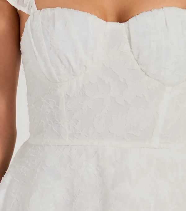 Dreamy Chic Flutter Sleeve Ruffled Chiffon Romper - Image 3